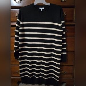 Black and Cream Striped Sweater Dress Size Large New w/Tags